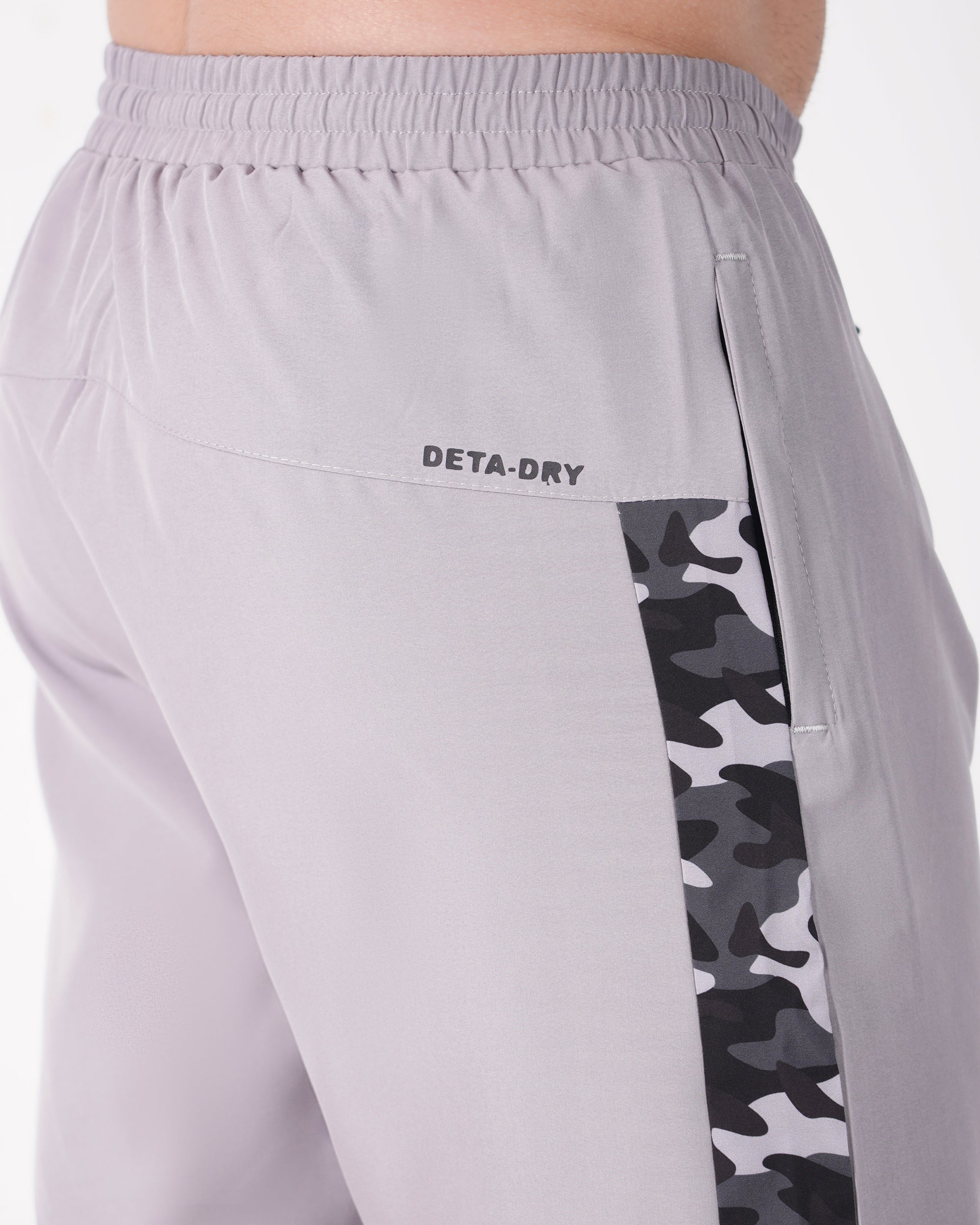 Deta-Dry Men's Active Camouflage Print Shorts Light Grey